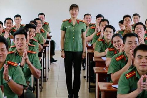 Nhà giáo Công an nhân dân phải luân chuyển tối thiểu 03 năm
