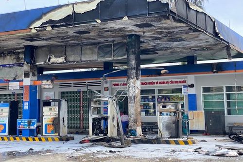 Kịp thời khống chế đám cháy tại 1 cây xăng tại TP Quy Nhơn