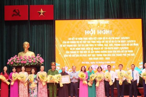 TP Thủ Đức khen thưởng 207 tập thể, cá nhân học và làm theo Bác