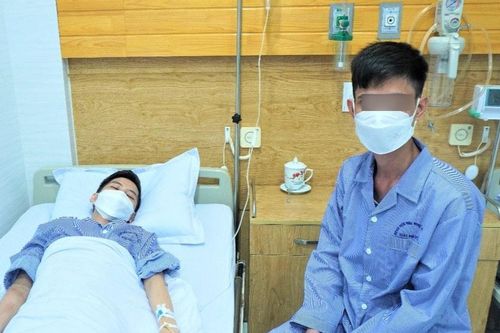 Anh trai hiến thận cứu em mắc bệnh giai đoạn cuối
