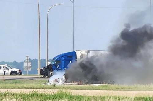 Va chạm xe tải ở Canada khiến ít nhất 15 người thiệt mạng