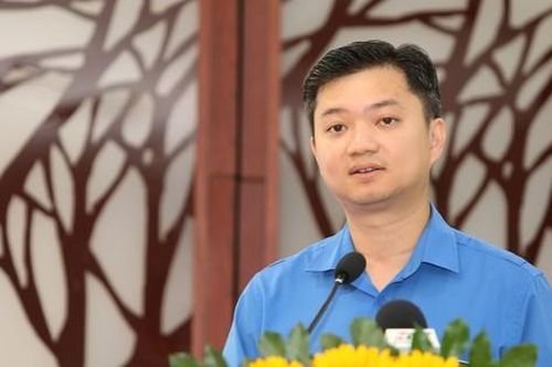 Phát triển đảng viên trẻ đáp ứng bối cảnh hội nhập quốc tế