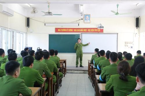 Xây dựng quy định về công tác thực tế của nhà giáo thuộc các cơ sở giáo dục trong CAND