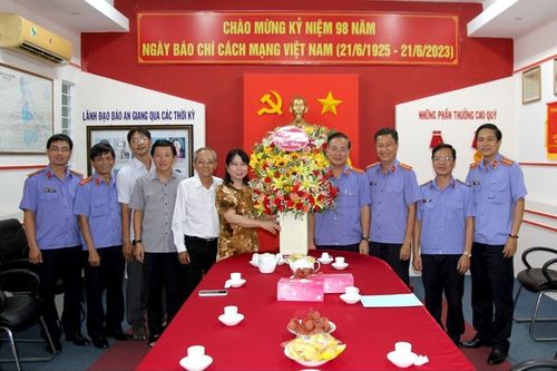 VKSND tỉnh An Giang chúc mừng ngày Báo chí Cách mạng Việt Nam