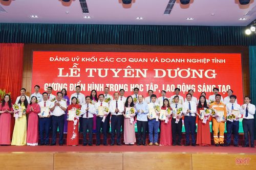 Phát huy vai trò nêu gương của cán bộ, đảng viên Khối CCQ&DN Hà Tĩnh
