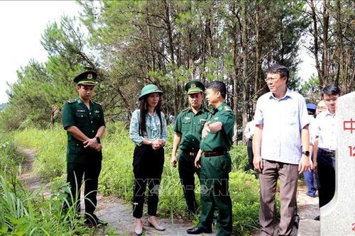 Thúc đẩy xuất nhập khẩu, chống buôn lậu ở cửa khẩu Chi Ma