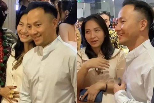 Vợ Tiến Đạt được chồng dẫn đi dự sự kiện, nhan sắc không son phấn gây chú ý