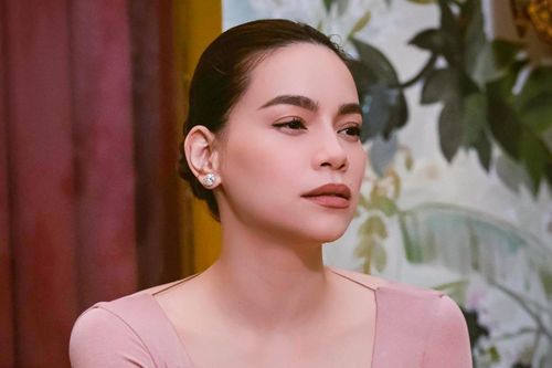 Hồ Ngọc Hà khiến một đồng nghiệp liên tục bật khóc, lý do khiến ai cũng nghẹn ngào