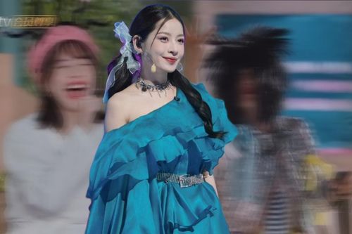 Chi Pu phản ứng mạnh khi ca khúc từng là 'thảm họa' Vpop được nghệ sĩ Trung Quốc cosplay lại