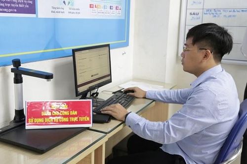 Triển khai hai nhóm thủ tục hành chính liên thông về trợ cấp mai táng, cấp thẻ BHYT