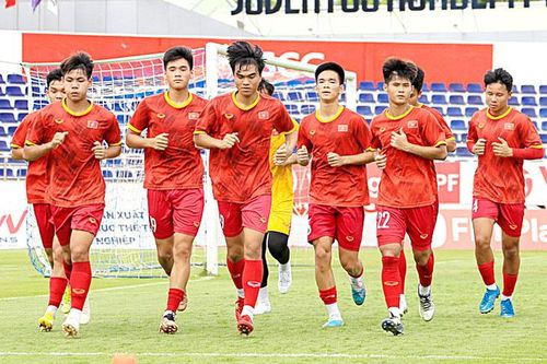 Tuổi 17 bẻ gãy sừng trâu