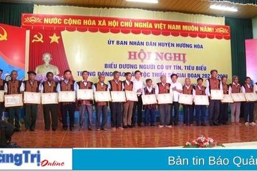 Hướng Hóa: Biểu dương người có uy tín trong đồng bào dân tộc thiểu số