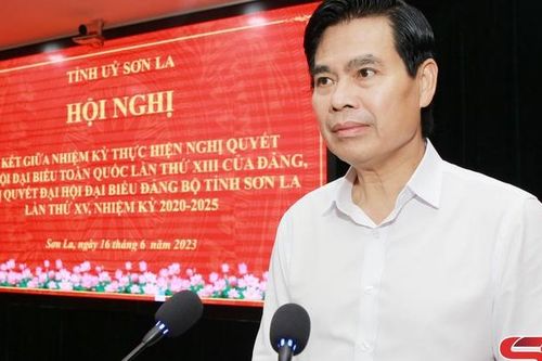 Tập trung thực hiện 12 nhóm giải pháp phát triển mạnh kinh tế, xã hội, bảo đảm quốc phòng, an ninh