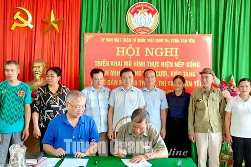 Hàm Yên ra mắt mô hình điểm Khu dân cư thực hiện nếp sống văn minh trong việc cưới, việc tang