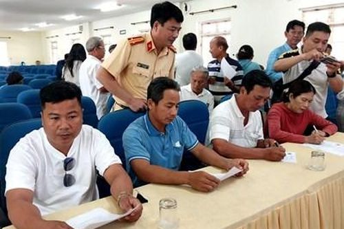 Người hành nghề chuyên chở hàng hóa, vật liệu cần chấp hành nghiêm các quy định