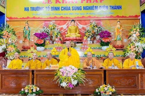 Thanh Hóa: Chư Ni hạ trường chùa Sùng Nghiêm Diên Thánh khai pháp khóa An cư kiết hạ Phật lịch 2567