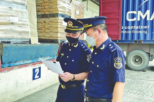 Sửa chính sách để hoạt động xuất nhập khẩu tại chỗ về đúng bản chất