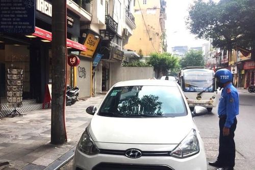 Hà Nội xử lý hàng trăm taxi vi phạm, phát hiện nhiều trường hợp gian lận giá cước