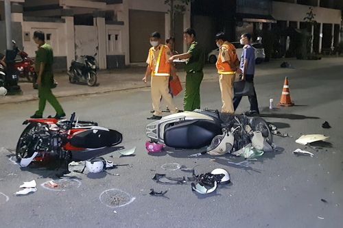 Hai người tử vong sau va chạm xe máy ở Tiền Giang