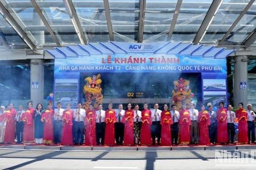 Khánh thành nhà Ga T2 Cảng hàng không quốc tế Phú Bài