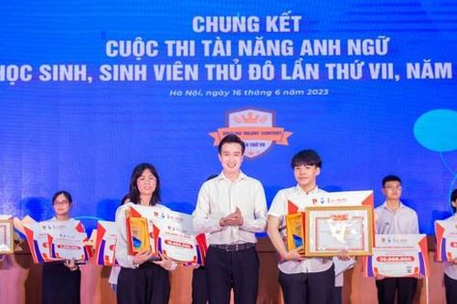 Bùng nổ vòng Chung kết cuộc thi Tài năng Anh ngữ Thủ đô