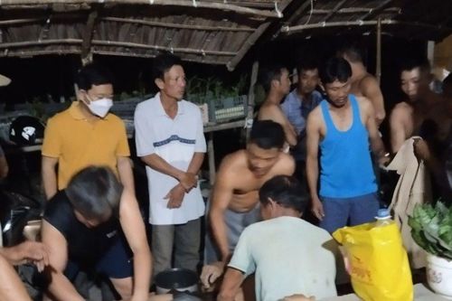 Tắm sông lúc chập tối, 3 ông cháu đuối nước thương tâm