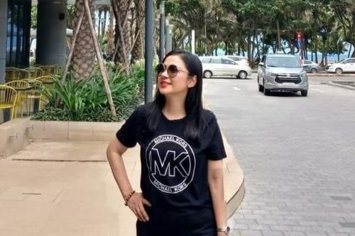 Nhan sắc 'Người đẹp Tây Đô' Việt Trinh bây giờ ra sao?