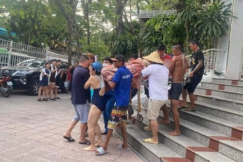 Hà Nội: Nam thanh niên tử vong khi tắm ở bể bơi
