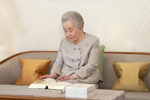 Công nương Nhật tròn 100 tuổi: Thói quen lành mạnh ai cũng làm được