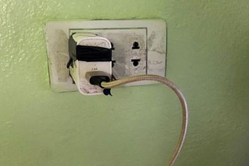 Lại một bé trai 7 tuổi tử vong khi sử dụng điện thoại đang sạc pin