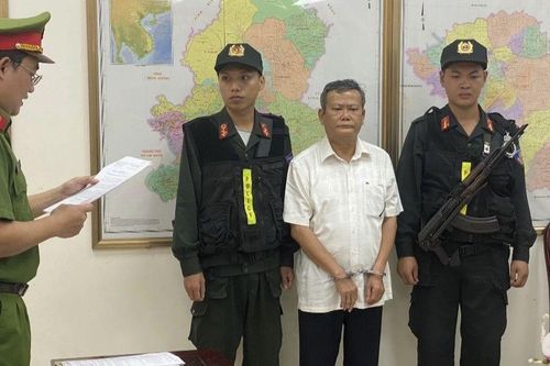 Bắt nguyên trưởng và phó phòng Quản lý đô thị liên quan đến vụ 500 căn biệt thự