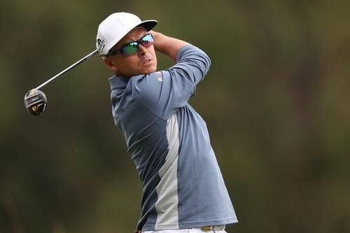 Rickie Fowler dẫn đầu vòng 2 giải golf Mỹ mở rộng