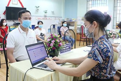 Tránh để phụ huynh nhọc nhằn... xếp chỗ