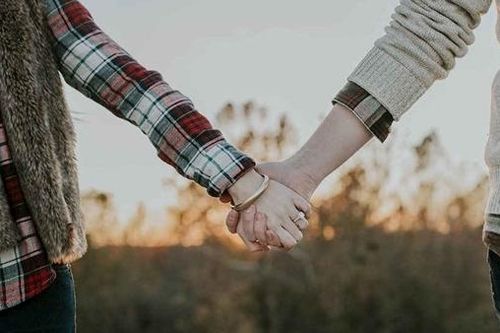 Muốn kháp mặt nhau trong giấc mộng