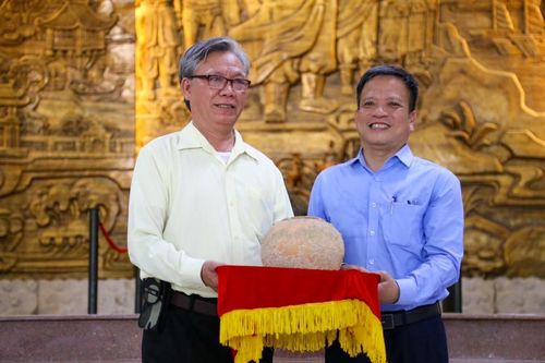 Chiêm ngưỡng bộ sưu tập cổ vật của người Đà Nẵng