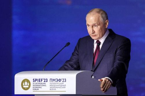 'Nga có nhiều vũ khí hạt nhân hơn cả khối NATO'