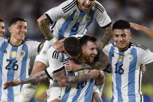 Argentina muốn dùng đội trẻ khi giao hữu với Indonesia