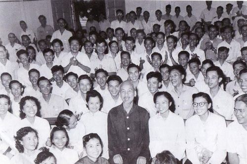 Quyền lực truyền thông: Trung thực - Đúng đắn - Đạo đức
