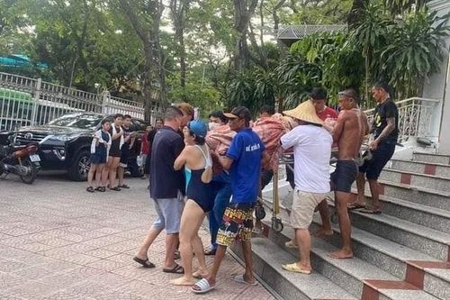 Nam thanh niên tử vong sau khi đi tắm ở Công viên Tuổi trẻ