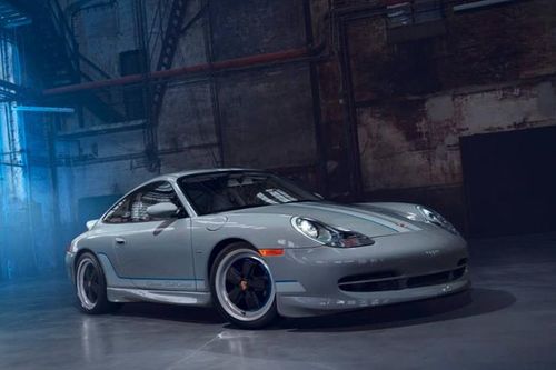 Cận cảnh mẫu xe Porsche 911 Classic Club Coup được bán đấu giá hơn 27 tỷ đồng