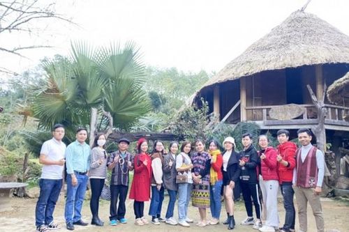Thừa Thiên Huế: Phát huy bản sắc văn hóa trong phát triển kinh tế của đồng bào dân tộc thiểu số