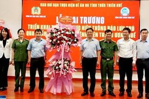 Thí điểm thực hiện thông báo lưu trú qua phần mềm ASM tại Bệnh viện Trung ương Huế