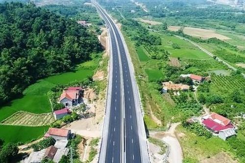 Đường cao tốc giúp 'vẽ' lại bản đồ du lịch
