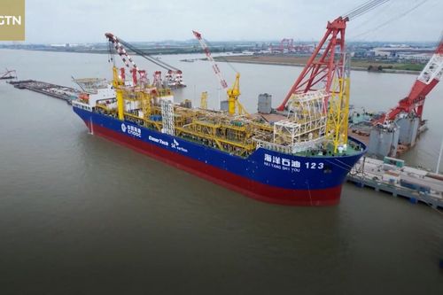 Trung Quốc xuất xưởng 'nhà máy dầu nổi' thông minh