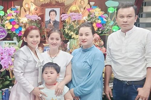 Sao Việt 18/6: Bình Tinh tới thắp nhang cha nuôi Vũ Linh, động viên Hồng Loan
