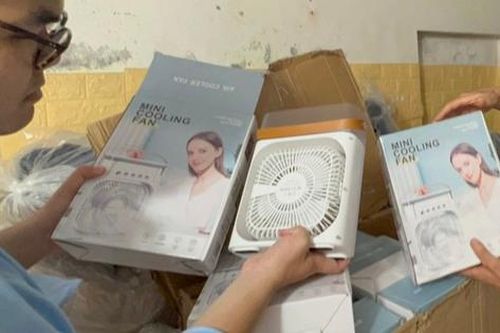 Các thiết bị điện làm mát không rõ nguồn gốc liên tiếp bị thu giữ, chuyên gia chia sẻ tiêu chí chọn không phải ai cũng biết