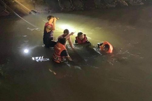 Ô tô lao xuống kênh dẫn nước hồ Núi Cốc trong đêm làm 2 người chết, 2 người bị thương
