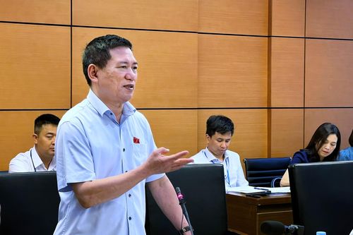Bộ trưởng Tài chính: Chủ đầu tư dự án nợ ngân sách, cả nghìn người mua nhà không được cấp sổ đỏ