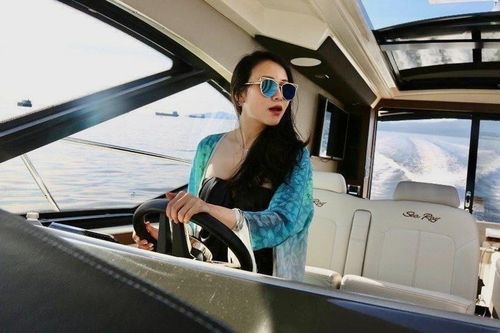 Câu nói khi livestream vạch trần bất bình đẳng giàu nghèo ở Trung Quốc