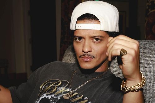 Khán giả Hàn bức xúc với đêm nhạc của Bruno Mars
